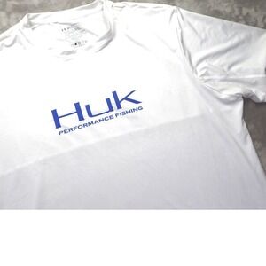 Huk Performance Fishing White Short Sleeve T Shirt Size M Minor Decal Defects